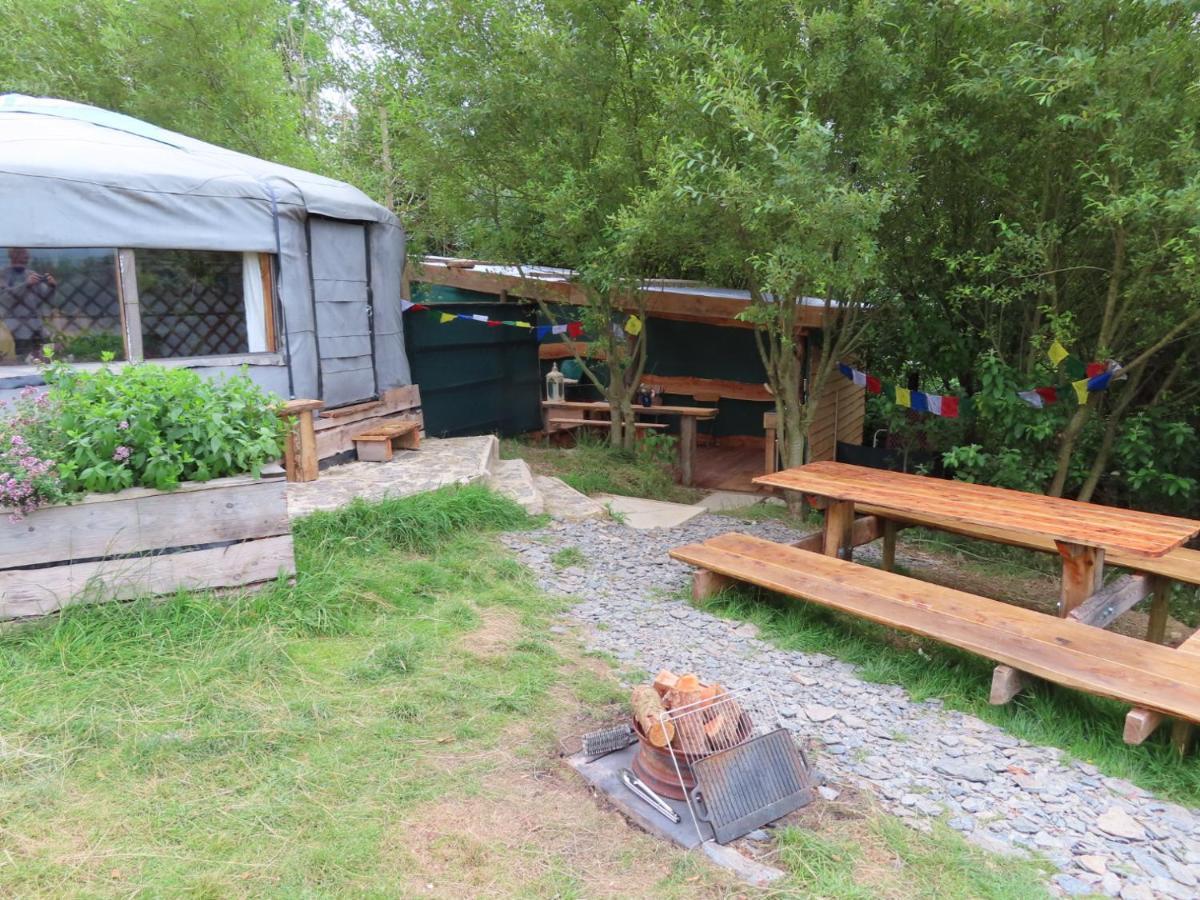 Hotel Fire Yurt Machynlleth Exteriér fotografie